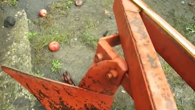Самодельный плуг для минитрактора / Plow For Tractor
