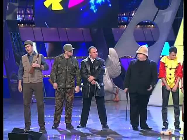 Квн 2022 высшая лига последний. Квн высшая лига 20. 04 24. Квн высшая лига 20. Квн высшая лига 20.