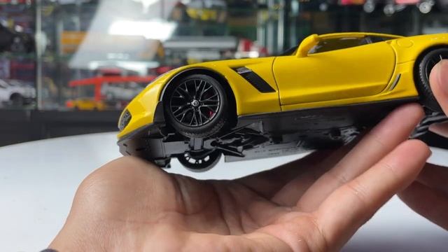 [ Mô Hình Xe ] Giới Thiệu Chi Tiết Mô Hình Xe Chevrolet Corvette C7 Z06 Tỉ Lệ 1:24 Của Hãng Welly смотреть онлайн