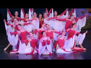 Танец "Я так люблю тебя, мама". Коллектив "Флэш". Ансамбль "Огоньки".   Таганрог, 25 ноября 2018 г.