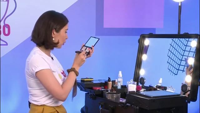 Секреты летнего макияжа от Лилии Светловой - Бьюти тренера Avon