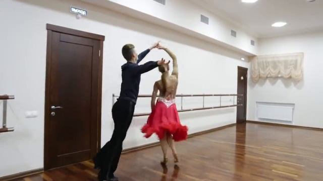 Латина, Samba смотреть онлайн