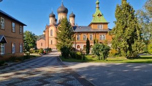 Пюхтицкий монастырь в Эстонии.Пюхтицкий Успенский женский монастырь в эстонской деревне Куремяэ