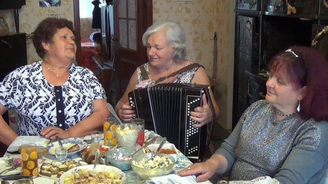 Эту песню лучше не включать!!!Будете петь весь день!!! Молодушки-молодки смотреть онлайн