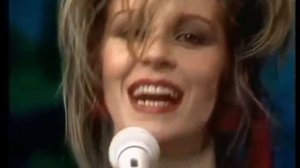 Bananarama (Robert de Niro's Waiting) Live