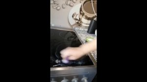Как помыть электрическую плиту быстро и качественно?