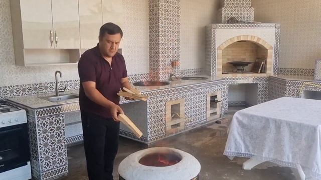 Тандыр кебаб оригинал. Haqiqiy Tandir kabob #DODDA #ДОДДА смотреть онлайн