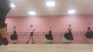 Комбинация bat. tendu в характере татарского танца