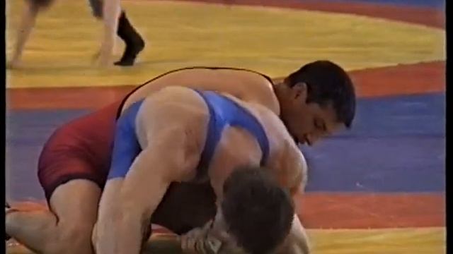 турнир по ветеранам г.Калининград (памяти Батечко) 2003год смотреть онлайн