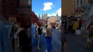 Московский Кремль, Красная площадь, мавзолей Ленина, памятники Минину и Пожарскому, маршалу Жукову.