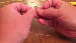 Как привязать поводки?Боковые поводки для донки из основного шокЛидера Т-образным узлом!
