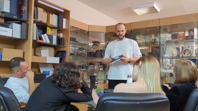 Remark Pictures представляет... | Поставщик всемогущий