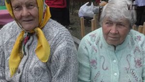 ДНР. Саханка: Жизнь продолжается под обстрелами.