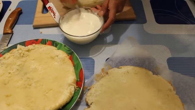 Торт бисквит со сметанно банановым кремом смотреть онлайн