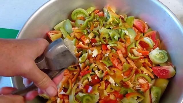 ЗЕЛËНЫЕ ПОМИДОРЫ. Салат из зеленых помидор. Вкусный рецепт. Изумительный маринад.