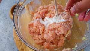 Готовлю их каждый день. Нежнейшие фрикадельки из филе индейки.