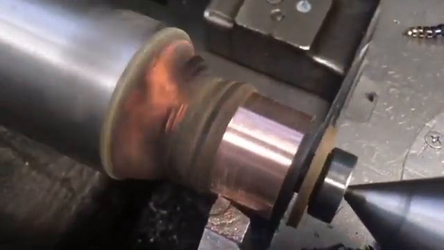 Проточка коллектора на якоре УШМ смотреть онлайн