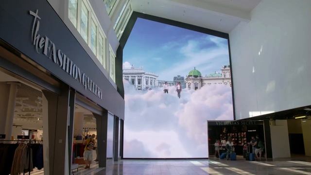 Immersive video wall in Vienna International Airport смотреть онлайн