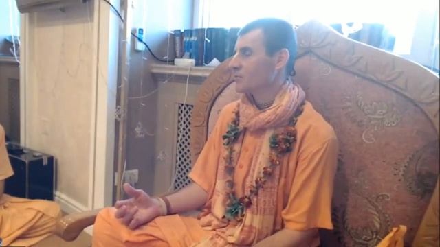 Истории с Божествами. Панча Таттва на марафоне. Вальмики дас