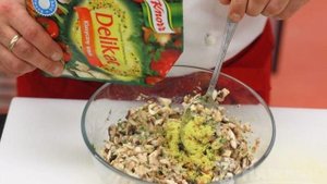 Лук фаршированный грибами