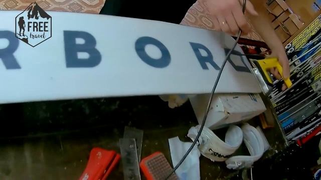 Подготовка горных лыж и сноуборда. Часть 1: Как правильно запарафинить сноуборд в домашних условиях смотреть онлайн