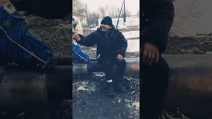 Бомж музыкант