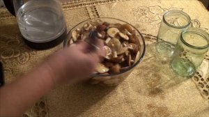 Как замариновать маслята, не снимая верхнюю кожицу ?