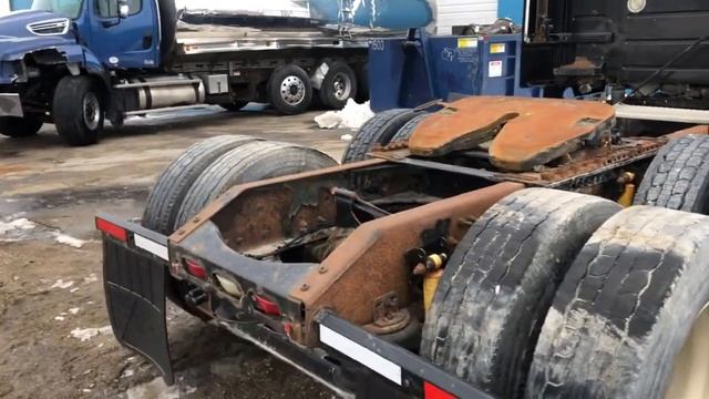 2006 Volvo VNL - Parts Unit 06VV181 смотреть онлайн