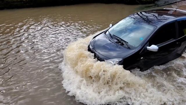 Renault Twingo V WATER || Rufford Ford                    #renault #renaulttwingo #renaultsport
