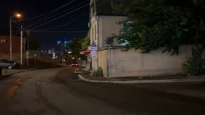 Тбилиси. Старый город. Обновленные кварталы Крцаниси- Ортачала.