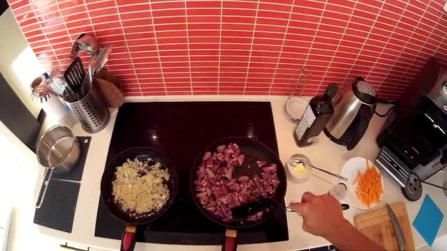 КУРИНЫЕ СЕРДЕЧКИ. Очень ВКУСНЫЕ! куриные сердечки, тушеные в йогуртовом соусе, с КРАСНЫМ РИСОМ!