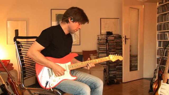 2011 Fender Custom Shop Stratocaster 1957 Reissue relic, fiesta red Part1 смотреть онлайн