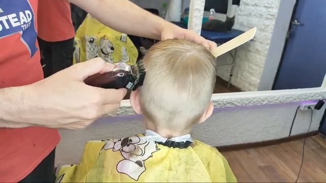 Детская Стрижка // Kids Haircut смотреть онлайн