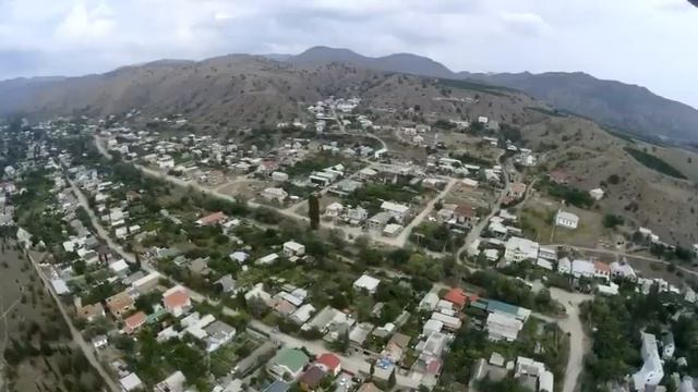 Крым п.Морское и башня Чобан-Куле The Republic of Crimea, the village of Marine Xiro Xplorer V