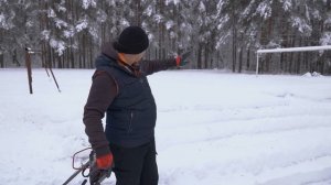 Одноступенчатый или двухступенчатый снегоуборщик? Caiman Valto 27 против Go 22 - проверяем в работе