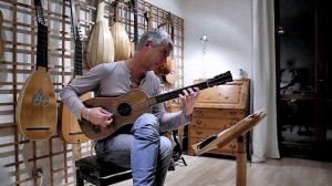 #Гитара #Страдивари.  Rolf Lislevand plays A.Stradivari Sabionari, 1679 