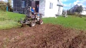 Мотоблок угра. Вспашка