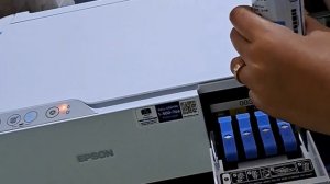 Unboxing and installing Epson Printer L3250 series (L3256)