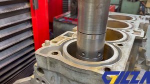 Вертикально-расточной станок с функцией фрезеровки плоскости BM200