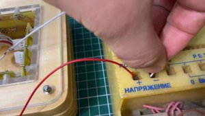 Проверка RGB светодиодов подсветки основания держателя наушников #1