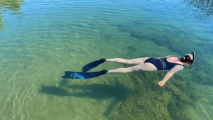 Снорклинг в прохладном озере Инголь