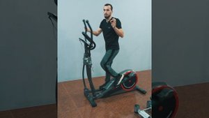 Эллиптический тренажер Cardio Power E200