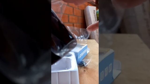 распаковка наушников TWS BTH-F9-5 смотреть онлайн