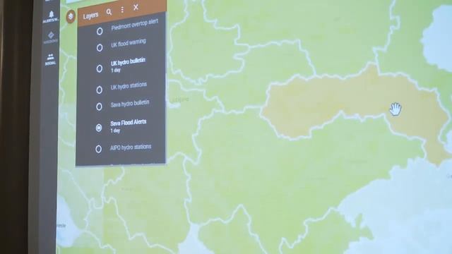 Big data architecture for emergency management - I-REACT смотреть онлайн