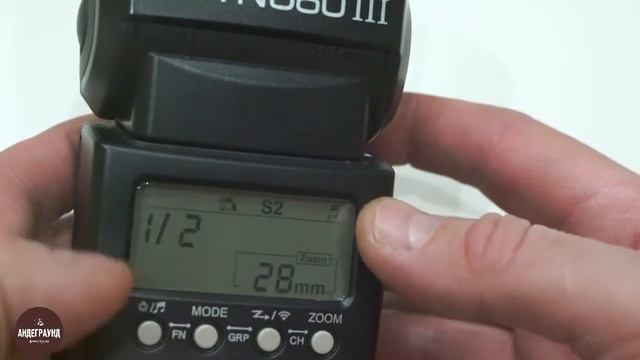 ОНЛАЙН ТРЕЙД.РУ — Вспышка YN-560III с встроенным радиосинхронизатором, универсальная, Код: 105935 смотреть онлайн