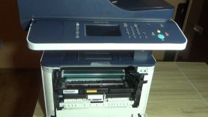 Cum scot cartusul Xerox WorkCenter 3335 / 3345