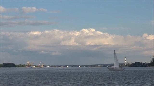 Муз. Алексея Рыбникова. Прогулки по Ярославлю. смотреть онлайн