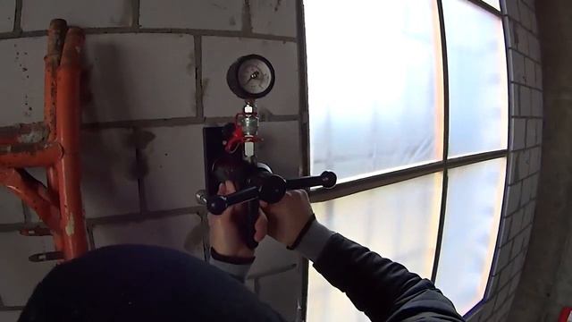Вырыв из газобетона. фасадный дюбель (анкер) Fischer SXRL 10x100