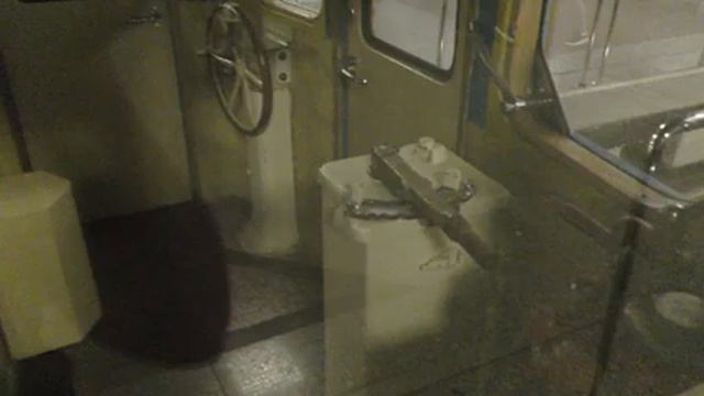 Выставка ретровагонов метро на станции Партизанская