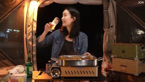 Кемпинг в дождь☔️ 360도 투명창 텐트ㅣ저수지 앞 울창한 나무 속 완벽한 캠핑장! 알려드릴게요ㅣ매콤 등갈비찜과 열라면 순두부ㅣ작지만 아늑한 텐트 속 힐링캠핑  Joa